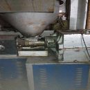 出售一套塑料加工设备