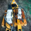 机床已卖，还剩一套安装未用台湾250四轴，中心高160，.