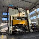 工厂厂位看货，西安锻压产的630，400，250吨。设备漂.